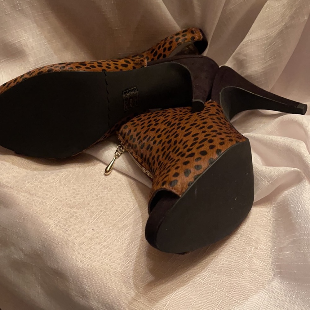 Moda leopard shoe size 10M - Picture 4 of 6